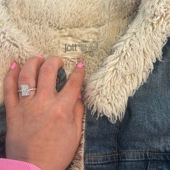 Denim Jacket with Floral Embroidery and Sherpa Lining - Picture 6 of 7